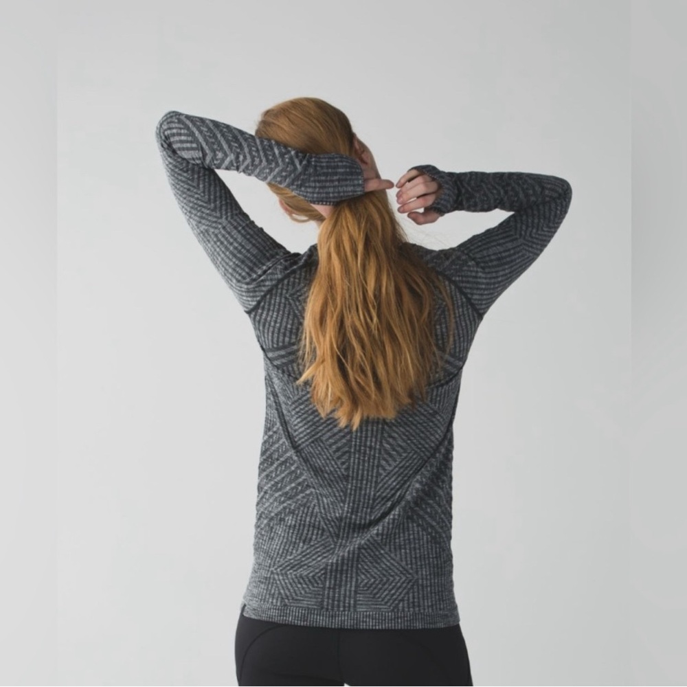 NWT Timeless Cozy Athleisure RARE Classic Lululemon Rest Less Pullover/Top - Picture 2 of 10